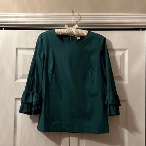 J Crew Forest green size 4 top with ruffled sleeves